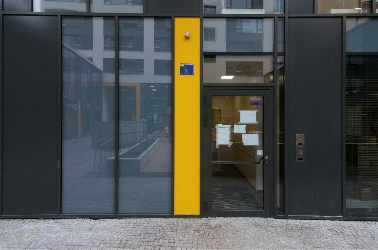 Free Parking In Garage Karolina Plazza, New Cosy Studio With All You Need Prága Kültér fotó