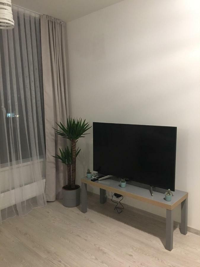 Free Parking In Garage Karolina Plazza, New Cosy Studio With All You Need Prága Kültér fotó